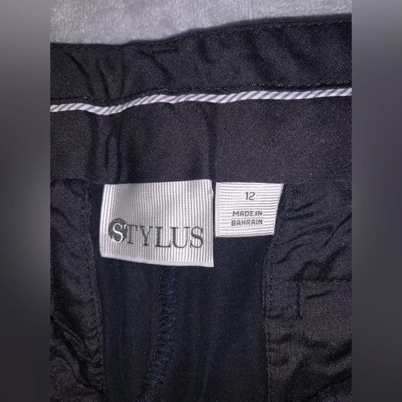 Stylus black capris size 12 - Picture 3 of 3
